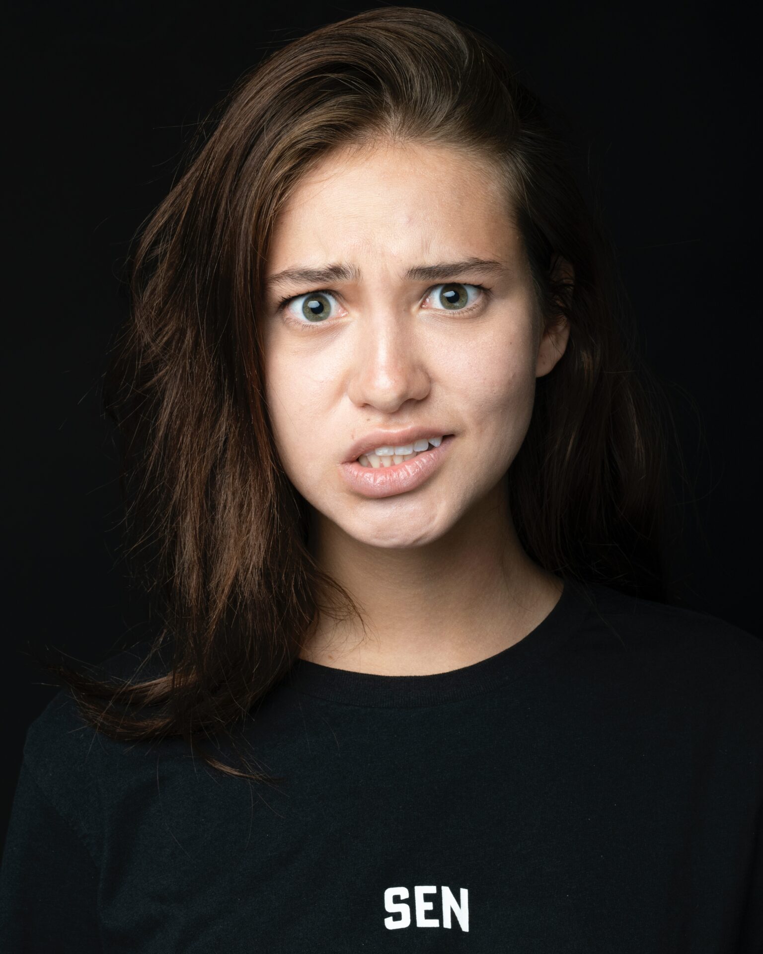 Flyer Flashes Freaky Foot