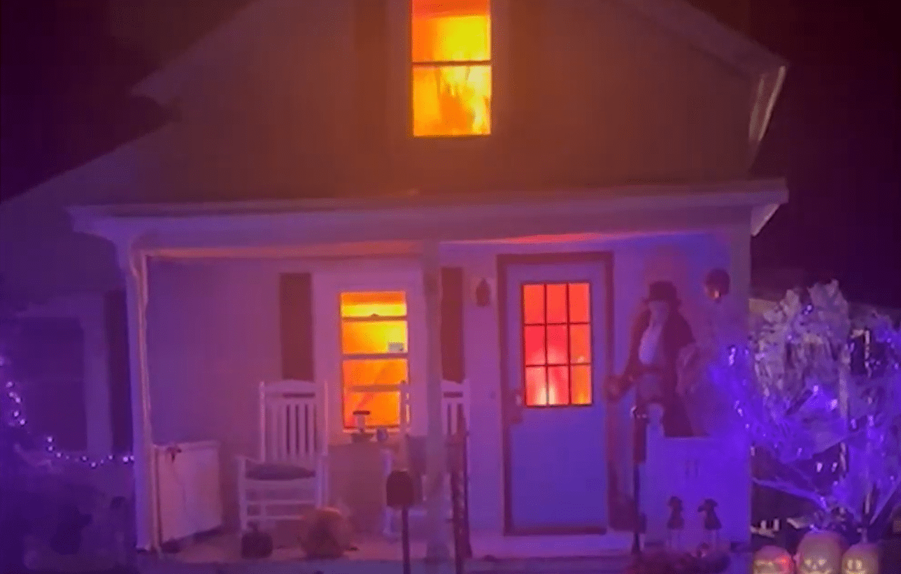Housefire Was Just Amazing Halloween Decor