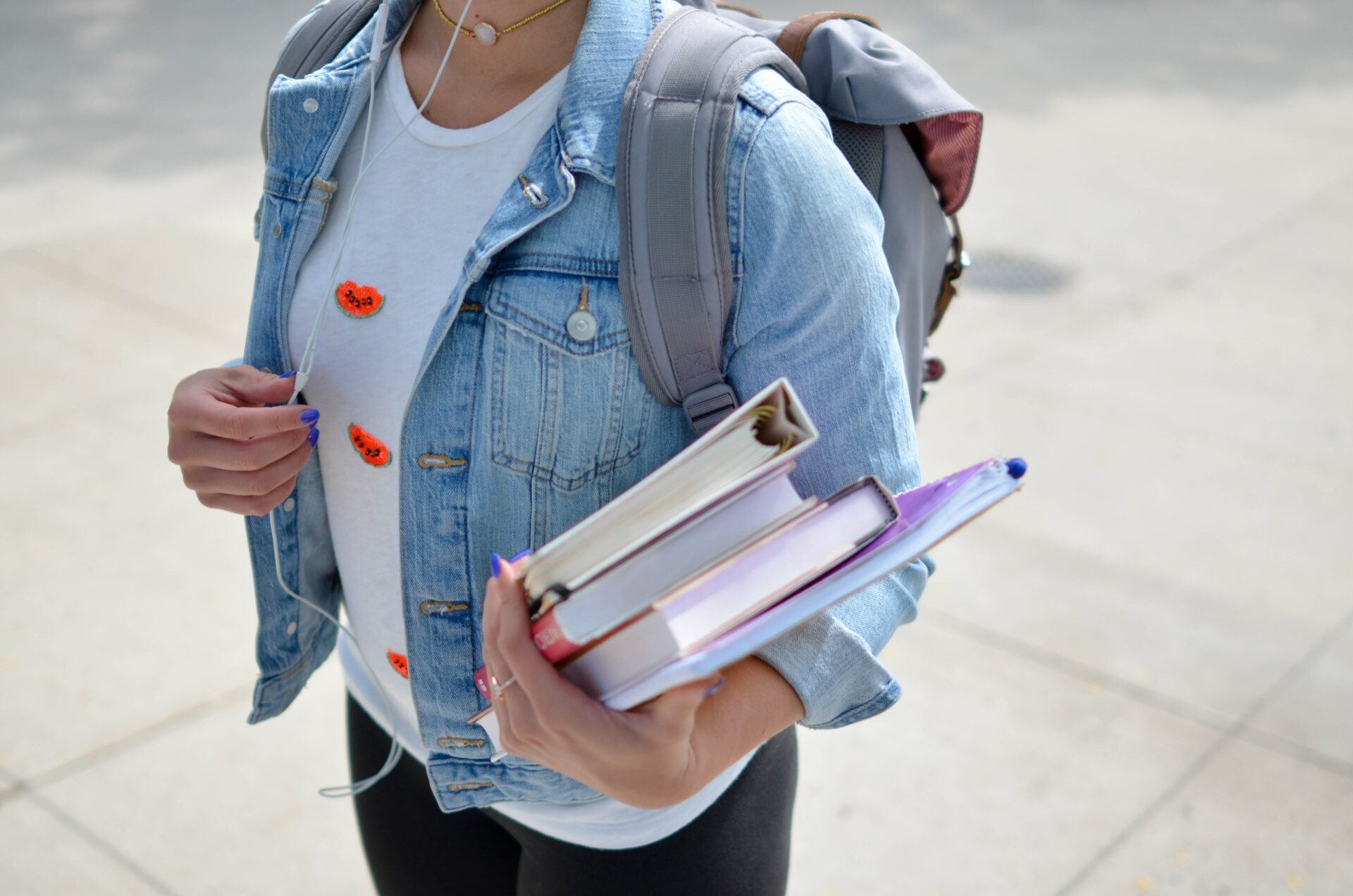 Woman pretends to be student, goes back to High School