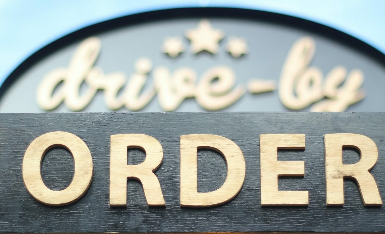 Fast Food Worker Fires On Family After Curly Fries Argument