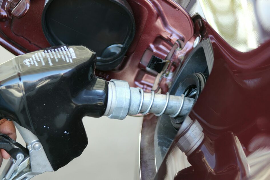 Gas Pump Glitch Gets Woman Over $25K in “Free” Fuel