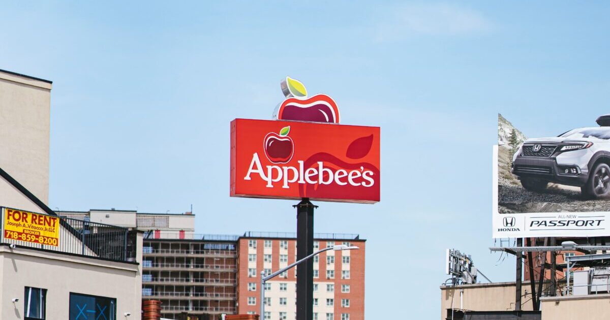 Arrested For Sharing Applebee’s Appetizer