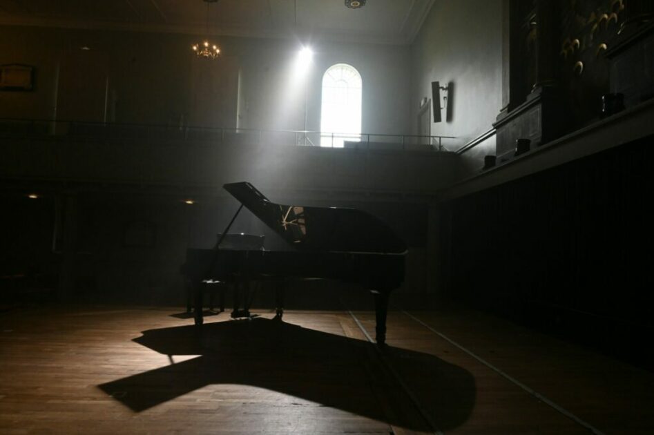Billy Joel’s First Single in 17 Years