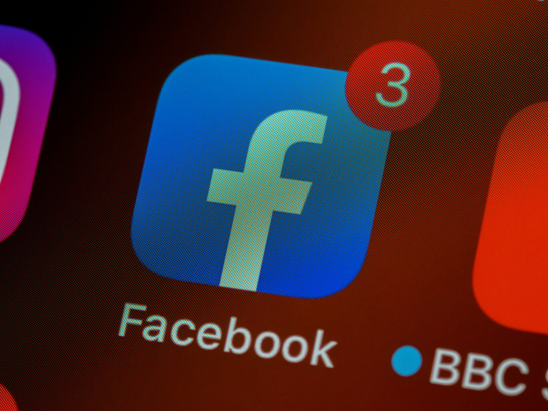 Facebook Users: Get Your Share of 725 Million